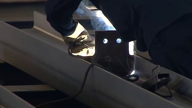 Профессия 'Сварщик' смотреть онлайн