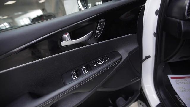 Kia Sorento 2019 200cp AWD km.69967 7Locuri cod intern 9537 смотреть онлайн