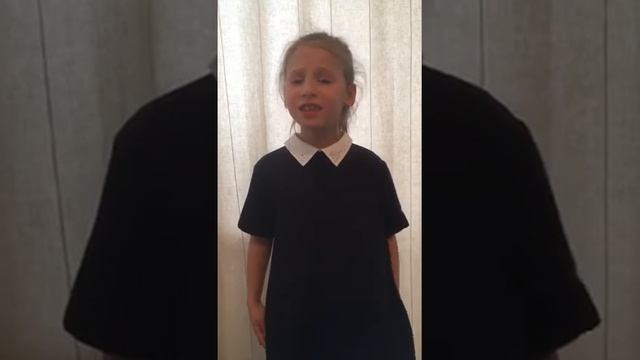 Стихотворение "Рассказ танкиста"- читает Антонина Третьякова (студия эстрадного танца "Мечтать") смотреть онлайн