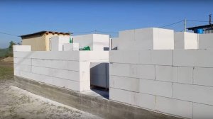 50 квадратов счастья: треть дома за 4 дня!, стены санузла, и всё таки армировка газоблока...