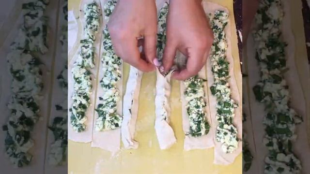 Пирог улитка со шпинатом и творогом. Легкий рецепт пирога. Вкусная выпечка смотреть онлайн