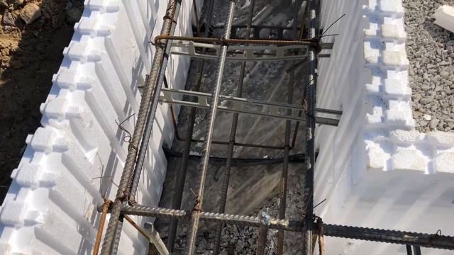 Правильное армирование углов фундамента с применением Г-образных элементов смотреть онлайн