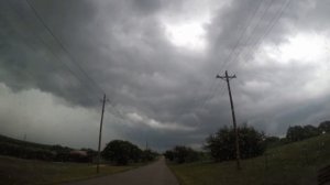 ТОП 10 мощных и опасных разрядов молнии снятых на камеру. Напряжение — 1 миллиард вольт. Молния.