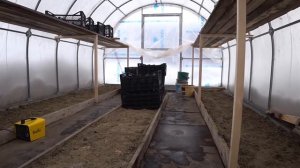 Теплица для рассады ранней весной.  Как обогреть теплицу.