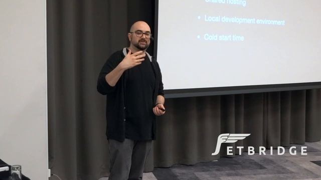 Serverless Application Architecture - Mischa Spiegelmock смотреть онлайн