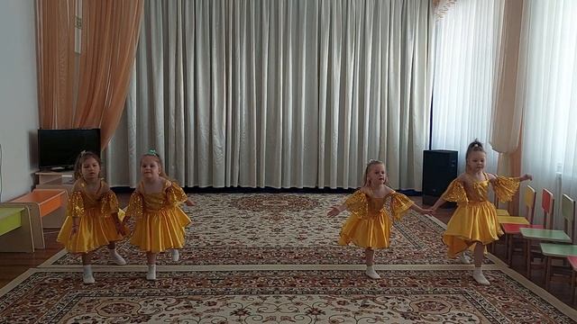 Танец "Опа-опа, чики-чики", ясли-сад "Болашақ". смотреть онлайн