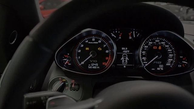 2010 Audi R8 V10 Ibis White LC291 смотреть онлайн