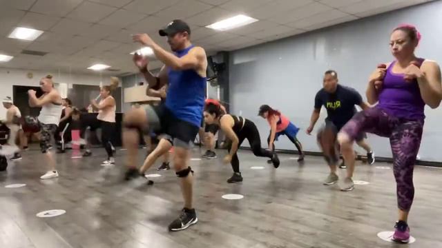 Cardio con Daniel vital смотреть онлайн