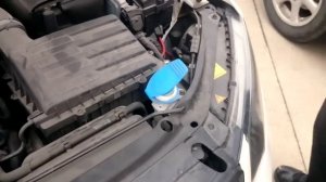 Раскрыт секрет крышки бачка омывателя Octavia A7