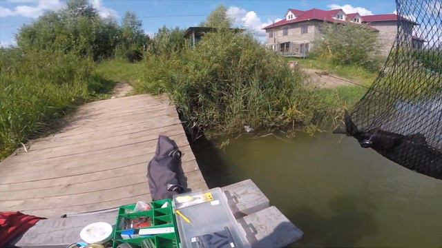 Рыбалка под Дмитровом. бывает рыба сматывается . смотреть онлайн