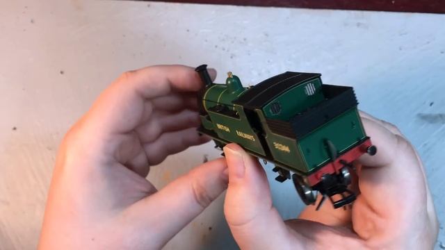 How to DCC Fit a Hornby Class M7 plus Model Railway Christmas Pickups смотреть онлайн