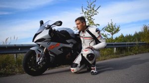 Обзор BMW S1000RR: почему немец лучше японцев и итальянцев?