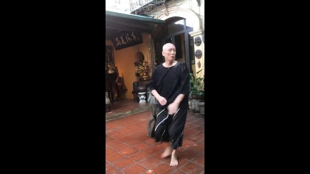 МАСТЕР ЛОЙ И ЕГО ЖЕНА 