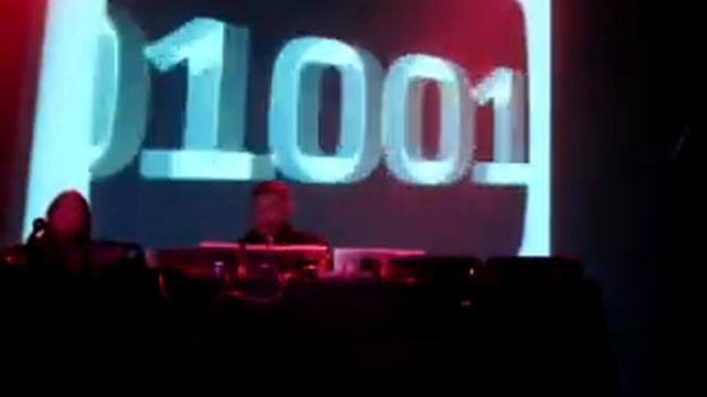 Karl Bartos - Home Computer [Barcelona, 26.01.2007] смотреть онлайн