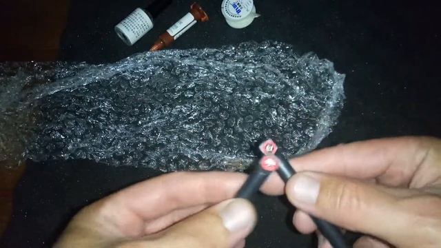 Распаковка УФ клея и иструмента для тачскринов смотреть онлайн