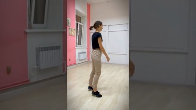 Танцы для взрослых Dance Fit в Уссурийске смотреть онлайн