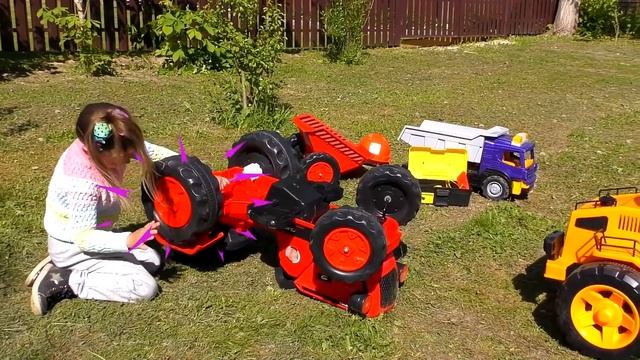 Sofia and compilation of funny series about Kids Cars and Toys смотреть онлайн