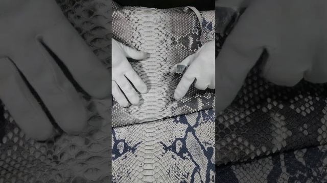 Как отличить натуральную кожу питона . смотреть онлайн