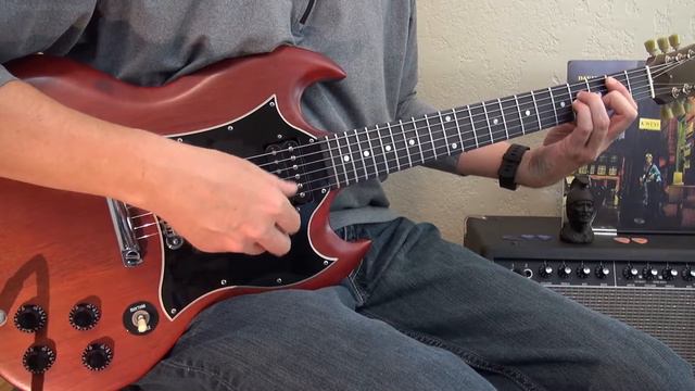 Gibson SG vs Fender Stratocaster Guitar Tone Comparison | American Made Gibson vs American Fender смотреть онлайн
