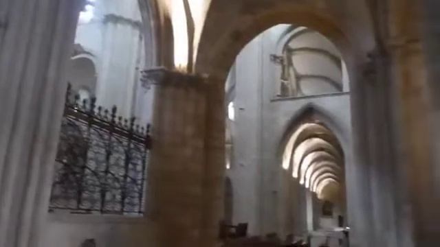 Caen - Abbaye Aux Hommes - Orgue смотреть онлайн