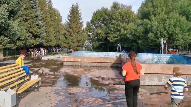 Рубцовские фонтаны - самые креативные. Сухо не будет смотреть онлайн
