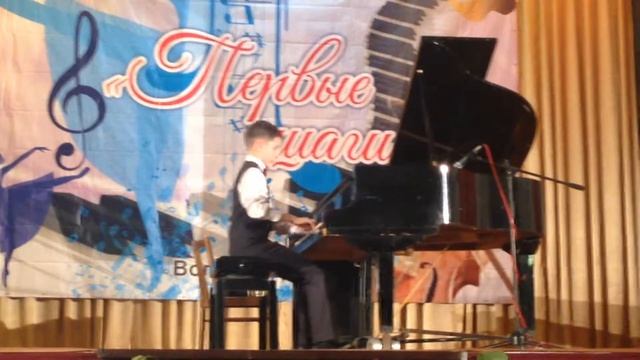Фильд "Ноктюрн", Щедрин "Скерцино" из балета "Конек-Горбунок". Лебедев Павел смотреть онлайн