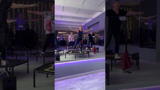 Джампинг смотреть онлайн