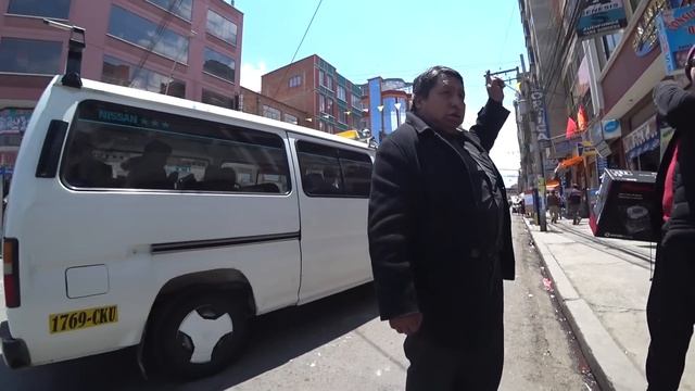 Solo In Bolivia's Most Dangerous Hood смотреть онлайн