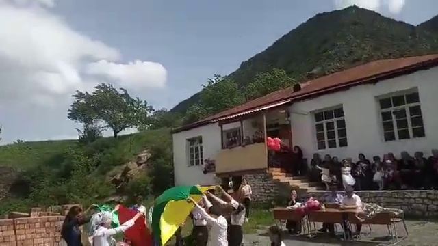 танец радуги. школа Куфа Рутульский район смотреть онлайн
