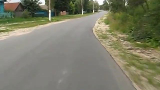 Брахлов - спуск с горы по Советской улице на велосипеде смотреть онлайн