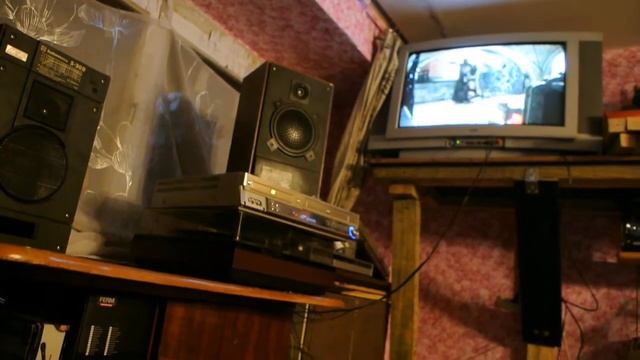 Mājas kinozāle + Radiotehnika AS смотреть онлайн