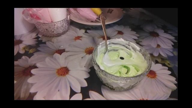 Самое быстрое приготовление меренги !Французская меренга ! Фигурки из меренги ! Сердца из меренги ! смотреть онлайн