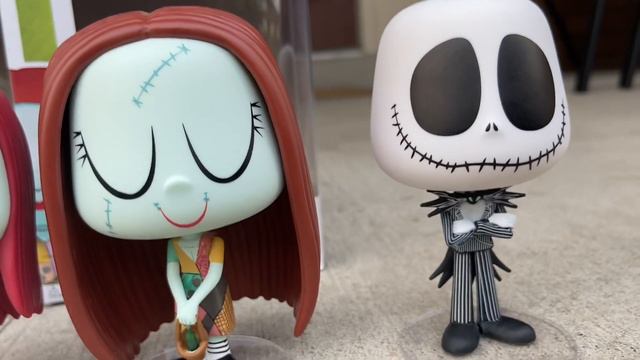 The Nightmare Before Christmas Funko Pop and Vnyl figures - Jack Skellington, Sally and Zero Review смотреть онлайн