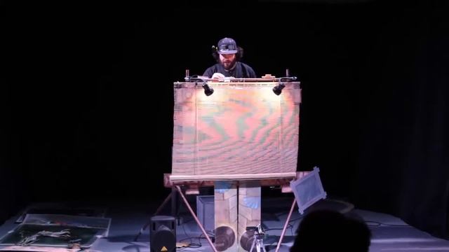 Отрывок спектакля "Колобок плоский" смотреть онлайн