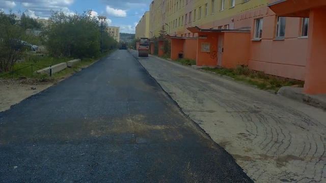 Укладка асфальта. Айхал. смотреть онлайн