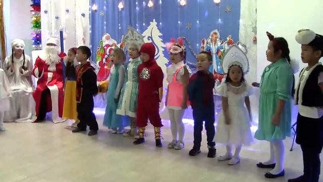 Новогодний утренник (подготовительная группа) часть 4. смотреть онлайн