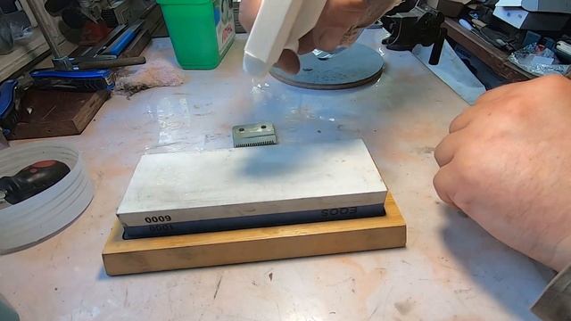 Заточка и настройка ножевого блока машинки для стрижки животных смотреть онлайн