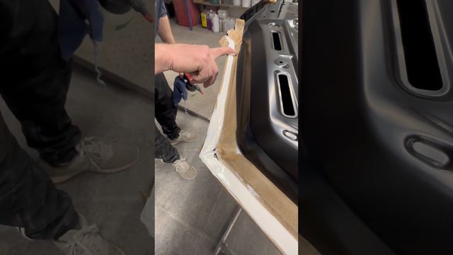 Как нанести шовный герметик когда у тебя есть только желание!! Хейтеры вам особенно нужно это видет