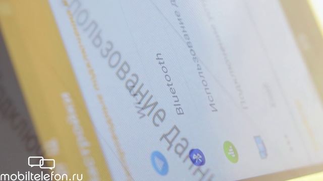Распаковка Sony Xperia Z5 Compact в желтом цвете (unboxing) смотреть онлайн