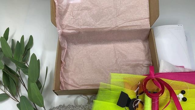 ОБЗОР НАБОРА ДЛЯ ШИТЬЯ №5. ЛАМА В ПЛАТЬЕ (размер L, 56 см) смотреть онлайн