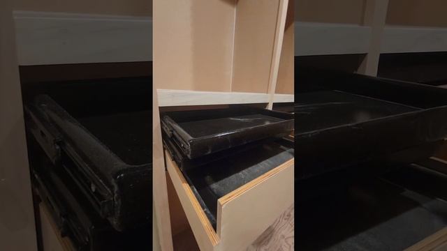 Toni's Construction Project-MBR walk in closet смотреть онлайн