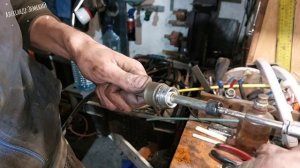 Туго переключаются передачи Фиат Альбеа (Fiat Albea). Смазка тросов КПП.