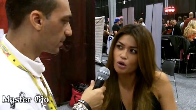 Exclusive Charmane Star Interview at Exxxotica NJ 2012 смотреть онлайн