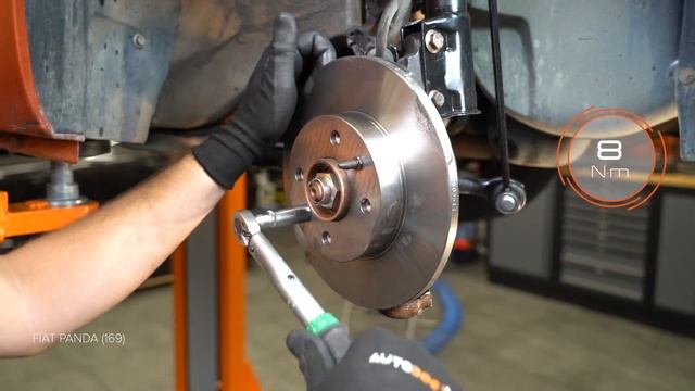 Wie FIAT PANDA (169) Bremsscheiben vorne wechseln [AUTODOC TUTORIAL] смотреть онлайн