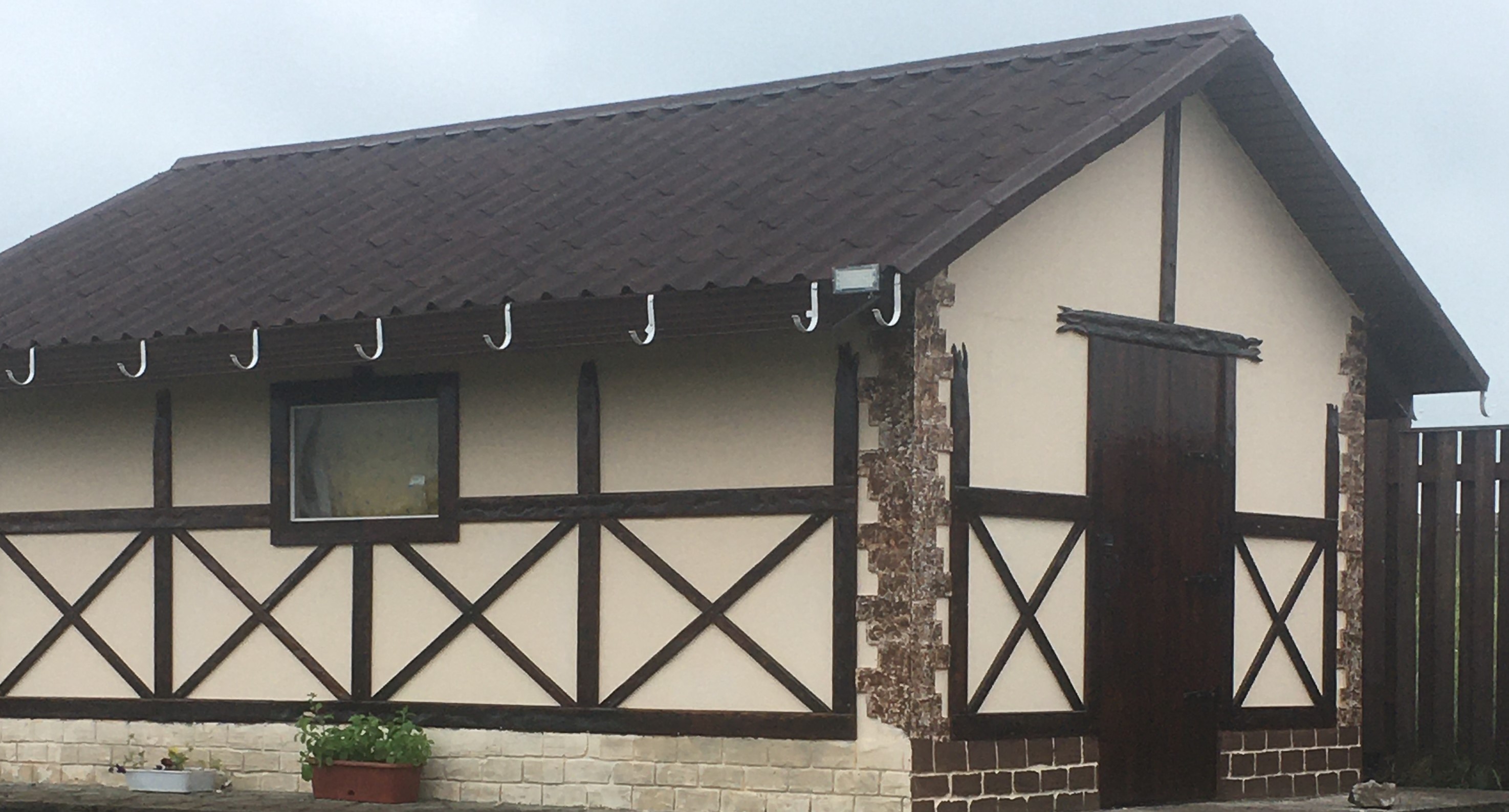 СТРОИМ ХОЗ.БЛОК С ПОГРЕБОМ.mp4