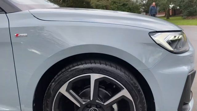 AUDI A1 BLACK EDITION смотреть онлайн