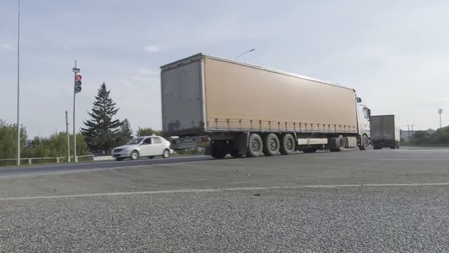 Разиф Каримов: 612 субъектов малого и среднего бизнеса Заинска признаны пострадавшими от пандемии смотреть онлайн