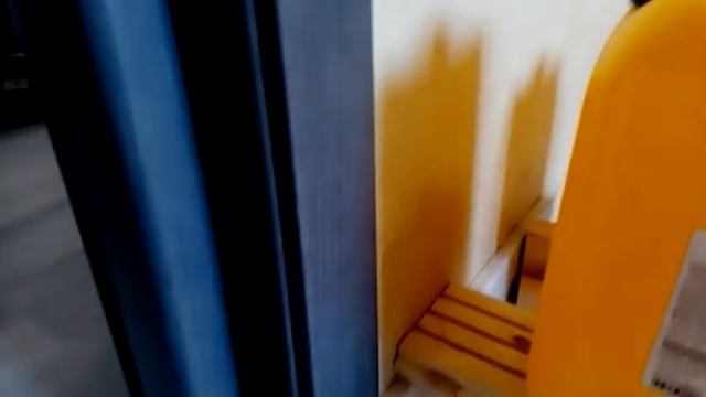 Простой прижим-упор для монтажа мдф плинтуса, а также деревянных, шпонированых...