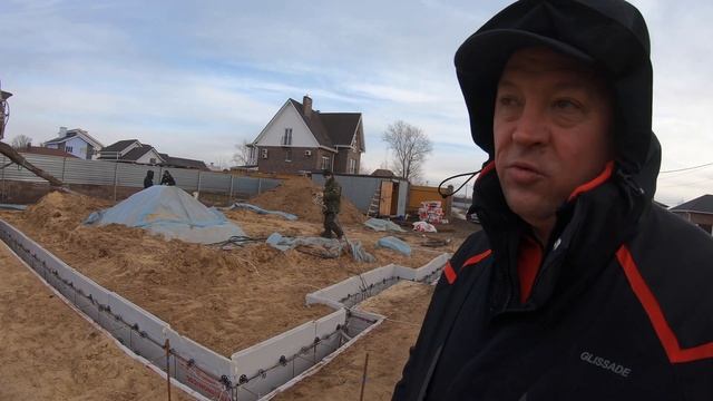 Заливаем фундамент зимой с прогревом. Что будет? ч.1 смотреть онлайн