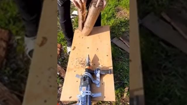 Дровокол на перфоратор и дрель . Сверло , винтовой колун . Заказывайте смотреть онлайн